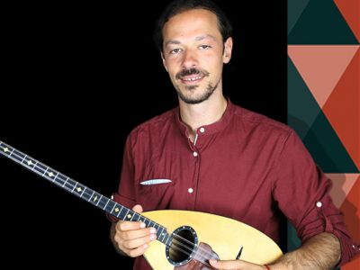 Ταξίμια και αυτοσχεδιασμοί στο τρίχορδο μπουζούκι